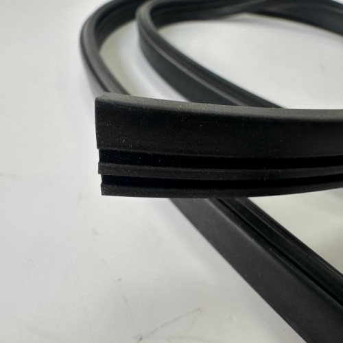 High-Temperature Resistant Rubber Waterproof Seal Durable and Flexible for Industrial and Automotive Applications