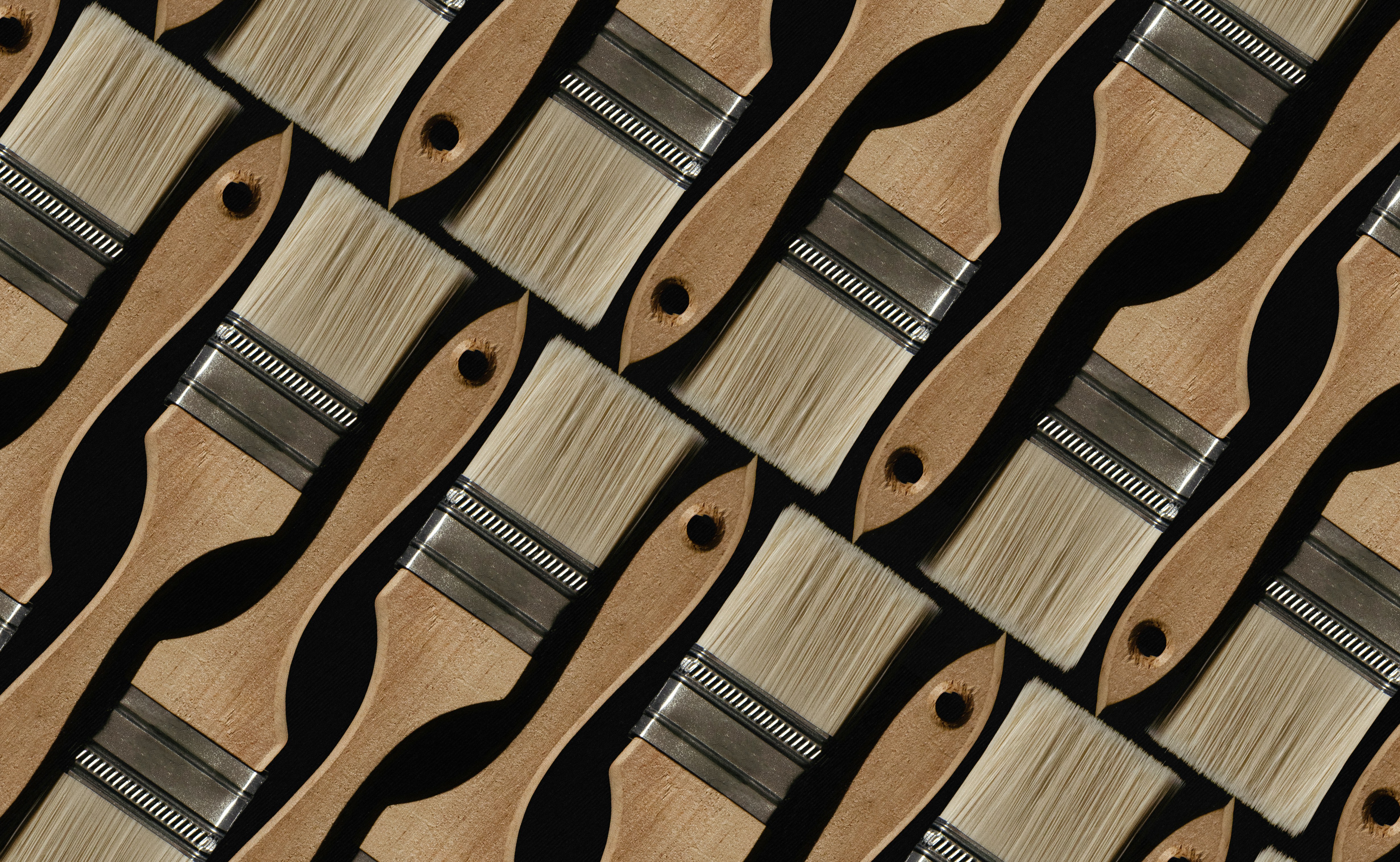 A visual comparison of rubber strips with different profiles and textures, highlighting their versatility.