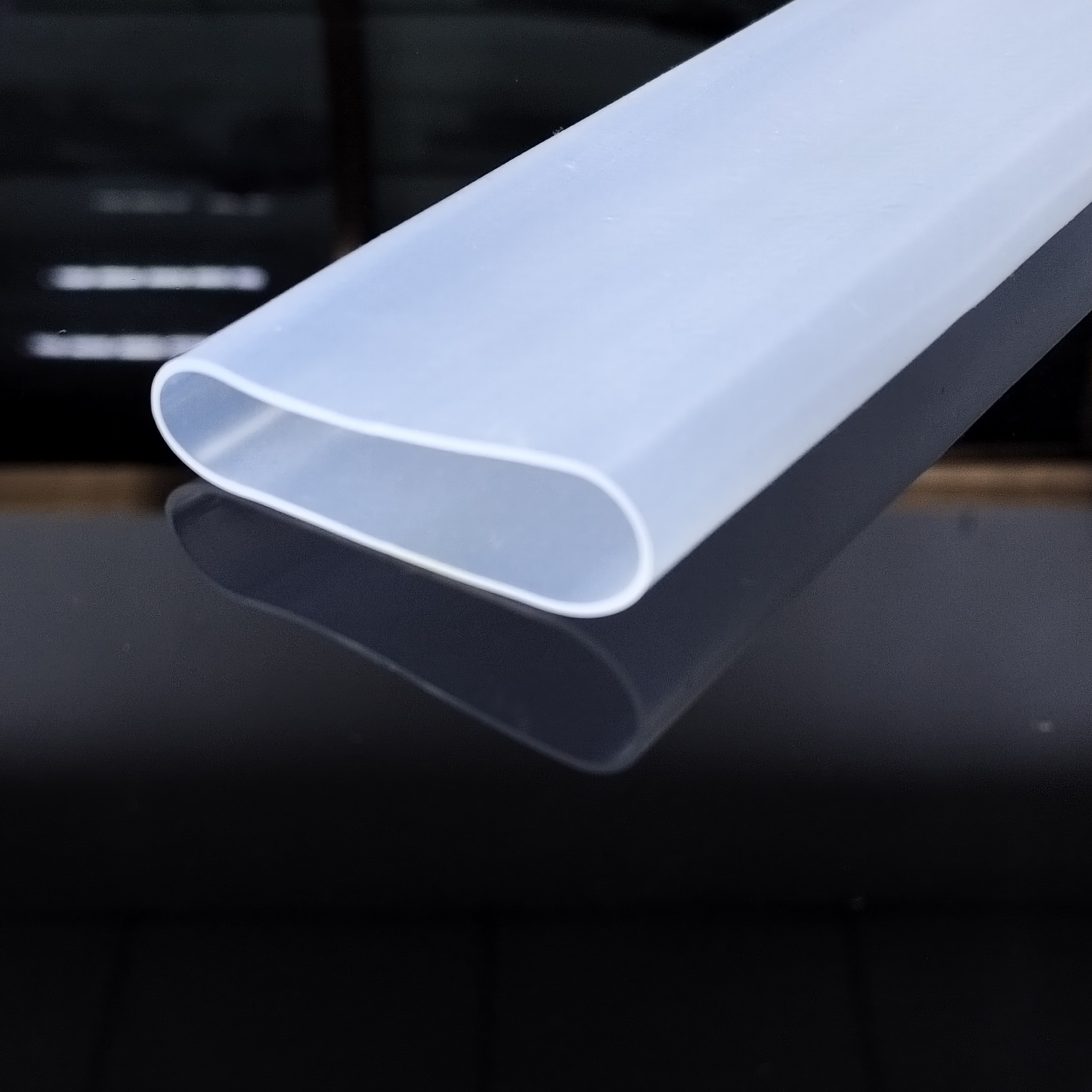 公交车挡风玻璃清洗硅胶管