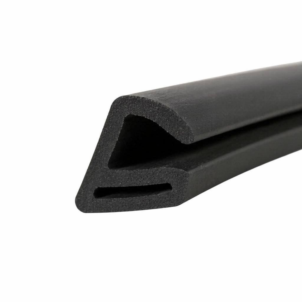 Weatherproof rubber strip sealing