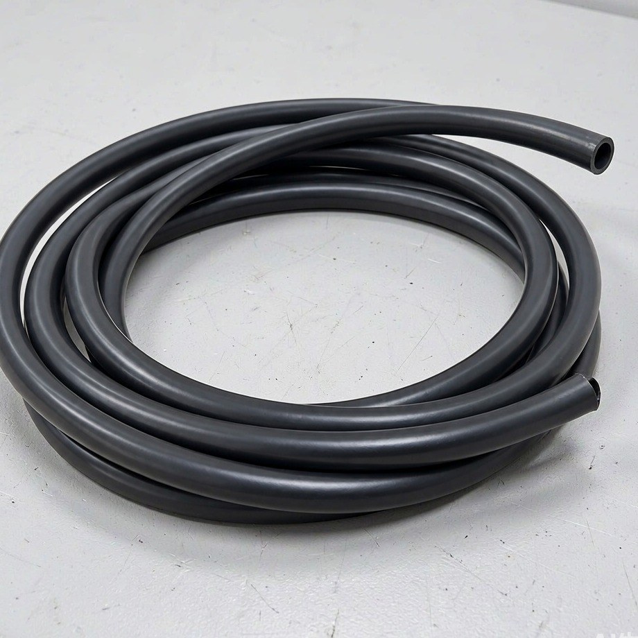 Custom Black EPDM Rubber Tubing for General Equipment Use tube-only product view
