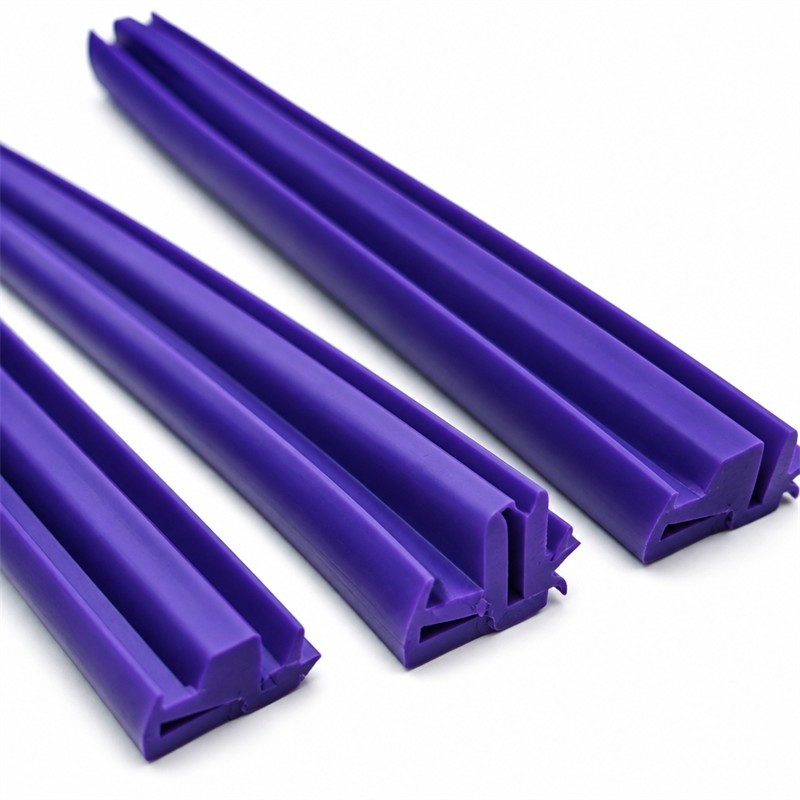 Silicone profile section and detail