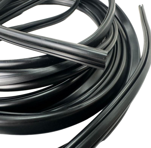 Heat-Resistant TPE Sealing Strip for Secure Toolbox Closure in Extreme Conditions