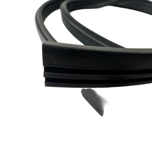 Weatherproof Rubber Waterproof Seal UV-Resistant and Corrosion-Proof for Outdoor and Marine Use