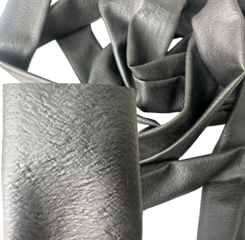 UV-Resistant Rubber Sleeve for Cable Protection Heat-Proof and Non-Conductive for Renewable Energy Systems