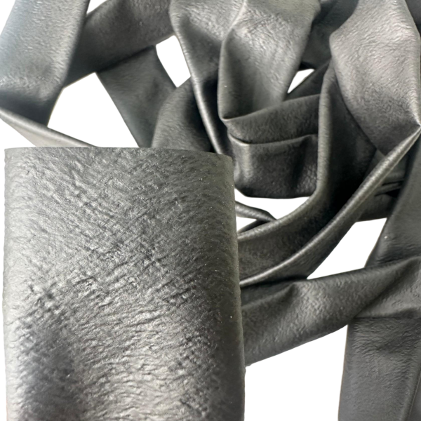 UV-Resistant Rubber Sleeve for Cable Protection Heat-Proof and Non-Conductive for Renewable Energy Systems