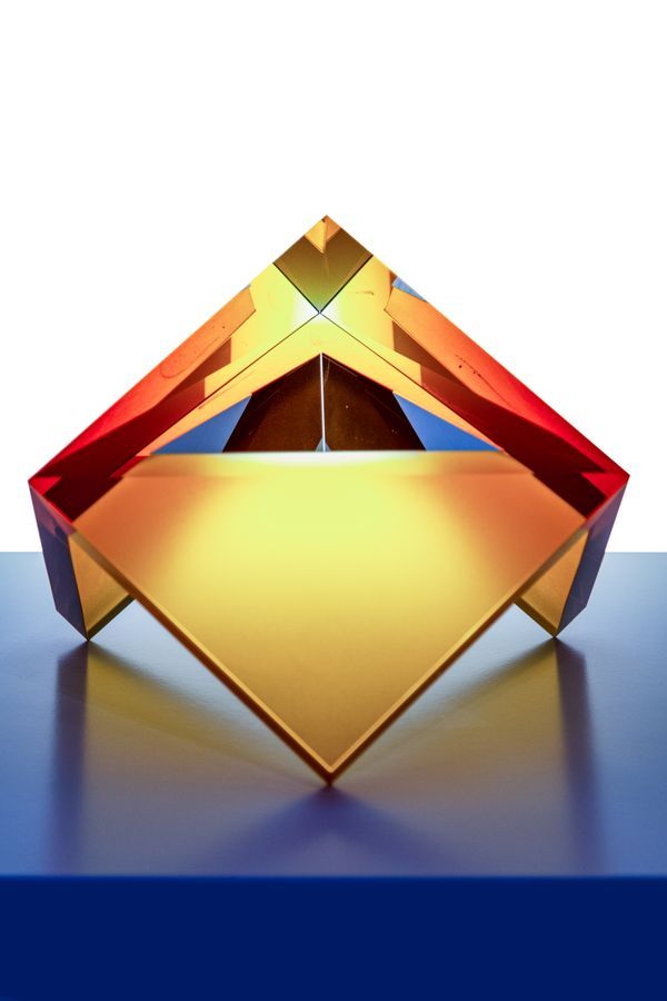 Custom and dove K9 optical prisms for specialized applications