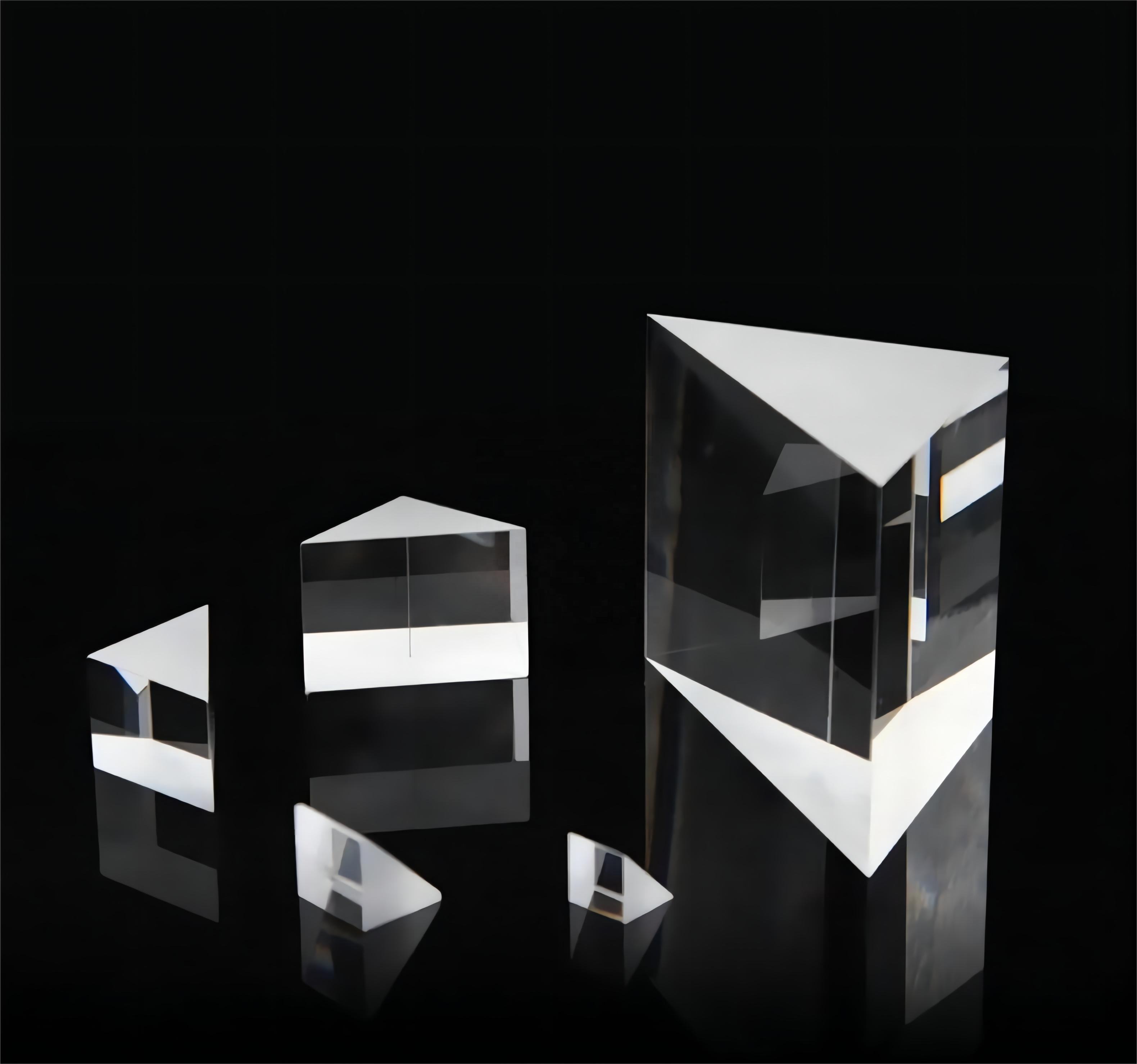 Batch finished K9 optical prisms quality inspection