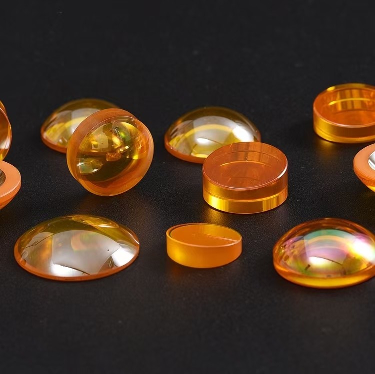 Precision polished ZnSe optical lens