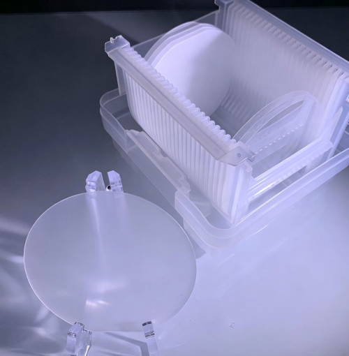 Large‑Diameter Single Crystal Sapphire Wafer Substrate (In‑House Crystal Grown)