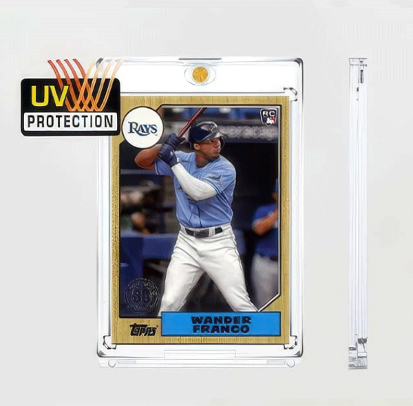 Why One Touch Magnetic Card Holders Are Essential for Card Collectors