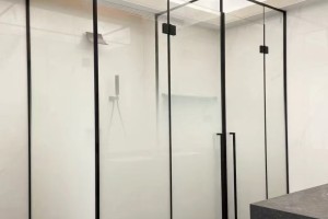 Buying Tempered Shower Glass in Bulk: Safety, Transport, and Supplier Tips