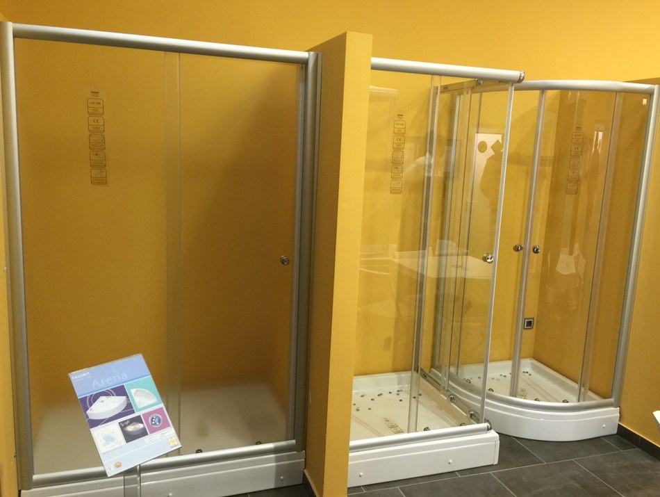 FOT "Arena" series — framed sliding shower cabins