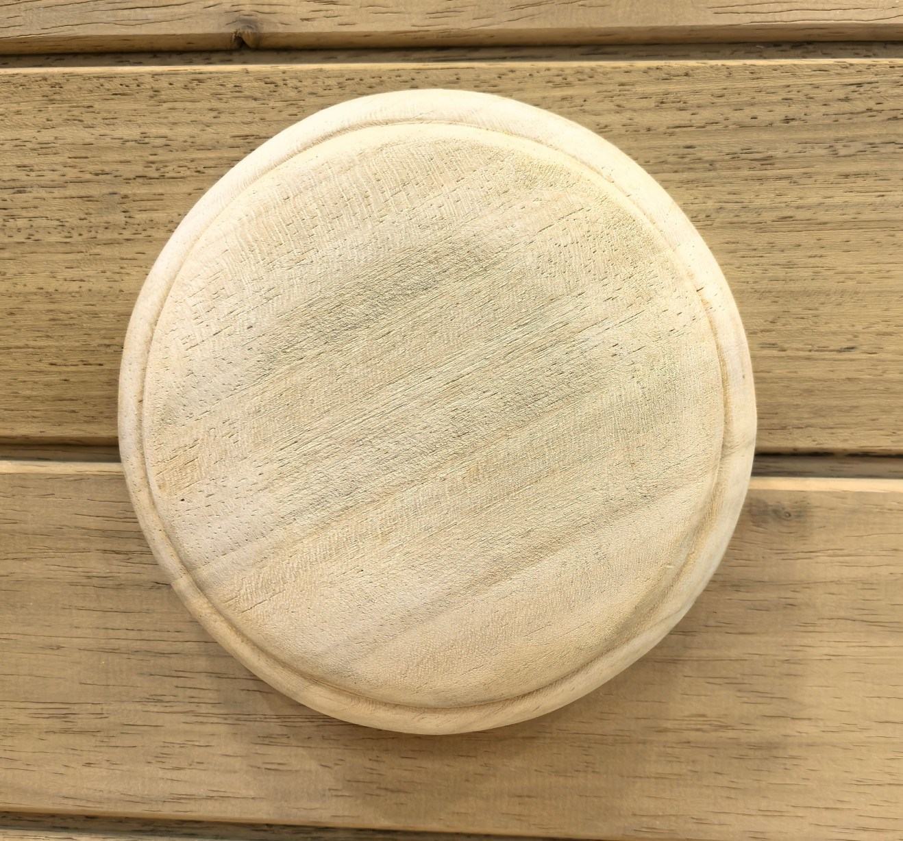 Wooden sauna vent cover