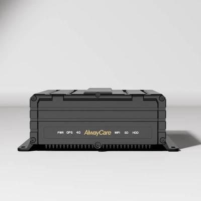 具有 4TB 存储空间的 8 通道移动 DVR