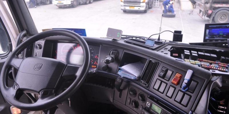 Heavy Industrial Haulage Fleet: Forward Collision Warning & Telematics Integration (800 Units in Chile)