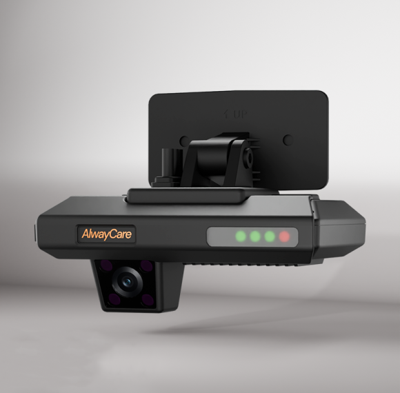 MR700 AI Dashcam with ADAS and DMS for Fleets
