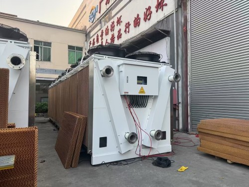 With relatively high coolant temperature and favorable climate condition, dry coolers are fully utilized as a natural cooling system