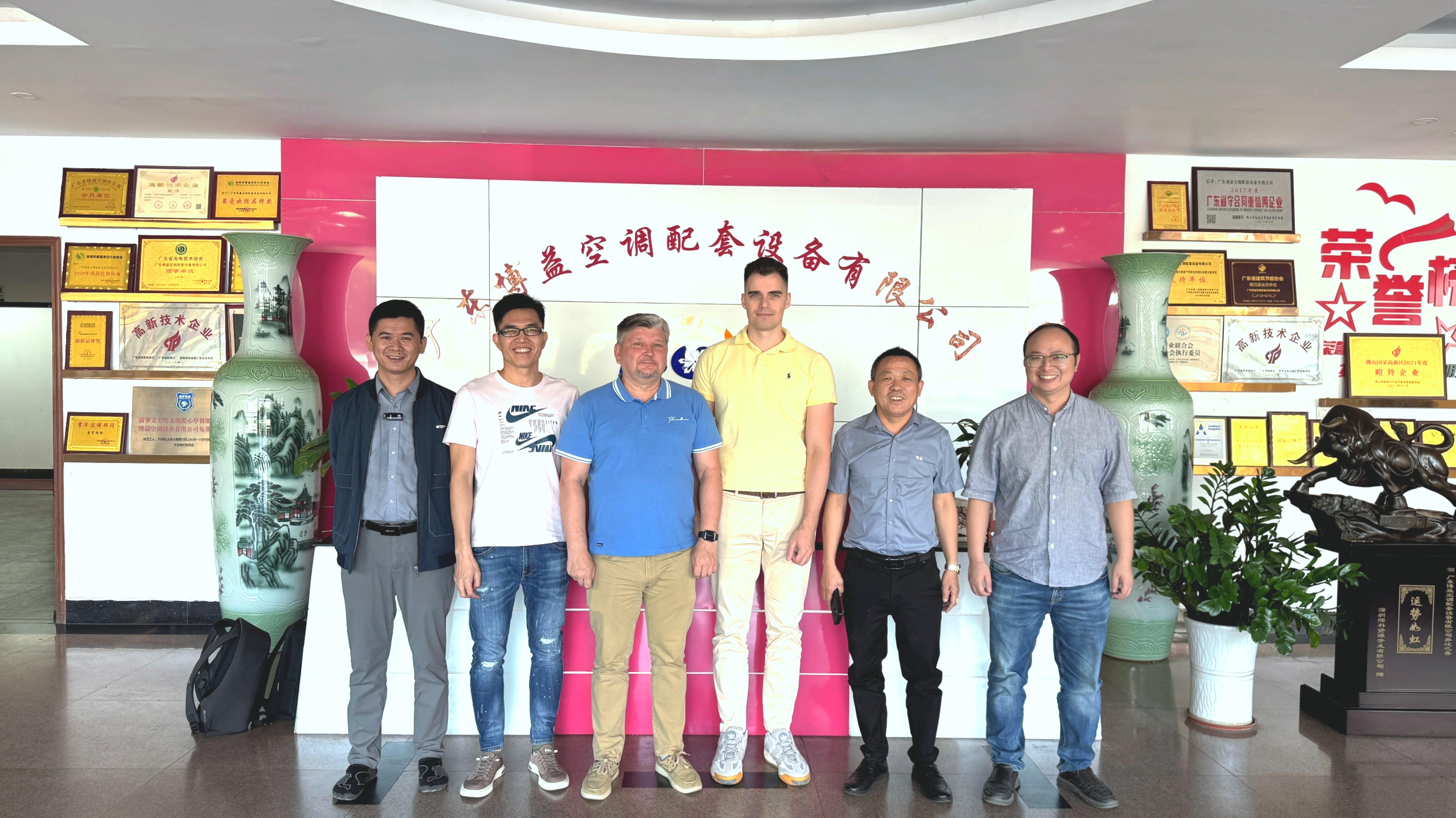 Russian Customers Visited Boyi Air Conditioning and Discussed Air Cooler Customization Project Cooperation