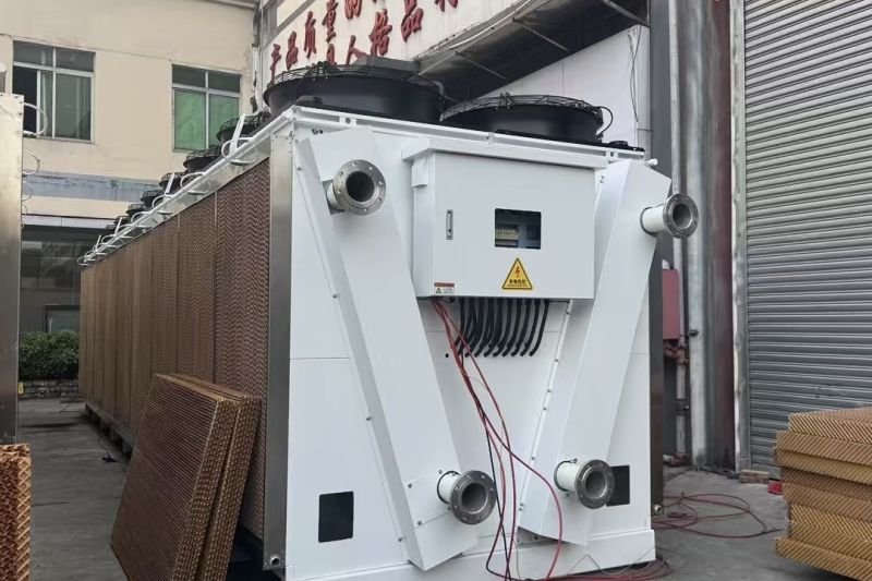 V-type dry cooler with wet pads for mining field OEM manufacturing at Boyi Cooling