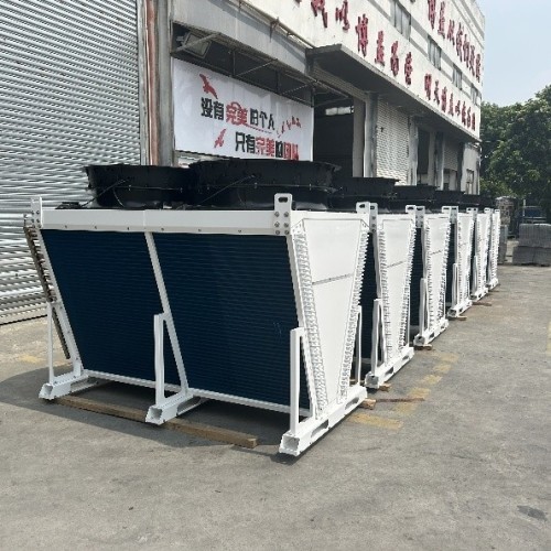 100KW Copper Tube V-type Dry Cooler for Mining Field