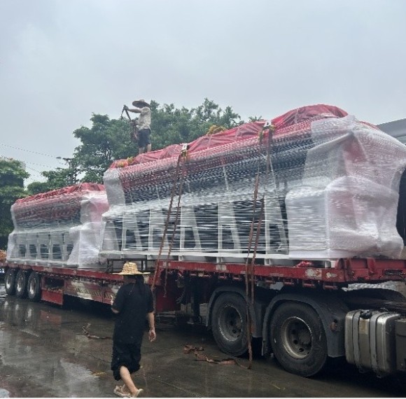 1100KW Stainless Steel Tube V-type Dry Cooler for Chemical Industry