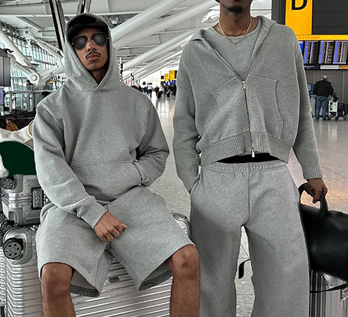 Coordinated tracksuit proportions for tops and pants