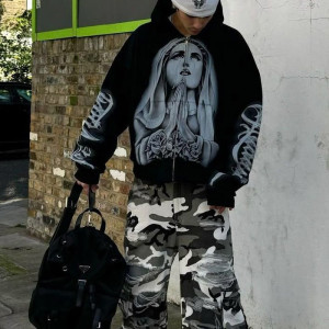 How to Make Custom Hoodies: From Concept to Premium Production