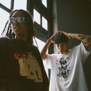 Your Complete Guide to Finding a Mass Production Clothing Manufacturer for Streetwear in 2025