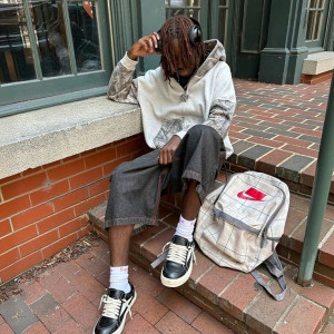 Top 15 Clothing Manufacturers In The USA For Streetwear Brand (2025)