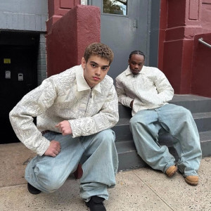 Best Clothing Manufacturers UK: The Definitive Guide on How Top Streetwear Brands Source High-Quality, Scalable Production