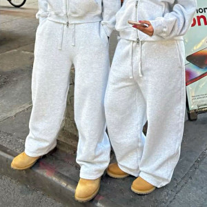 How Fabric Weight Shapes Sweatpants Comfort, Warmth, and Cost