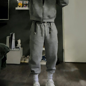 The Ultimate Guide to Choosing a Jogger Manufacturer for Established Streetwear Brands