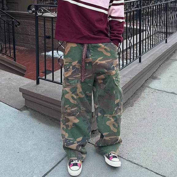 Why Oversized Camo and Utility Pants Are Returning to Streetwear Product Development in 2026?