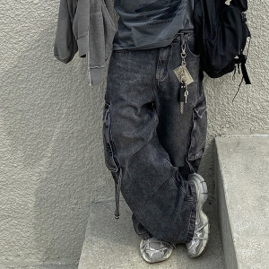 Why Vintage-Washed Cargo Pants Are Becoming a More Demanding Product Category for Streetwear Brands?