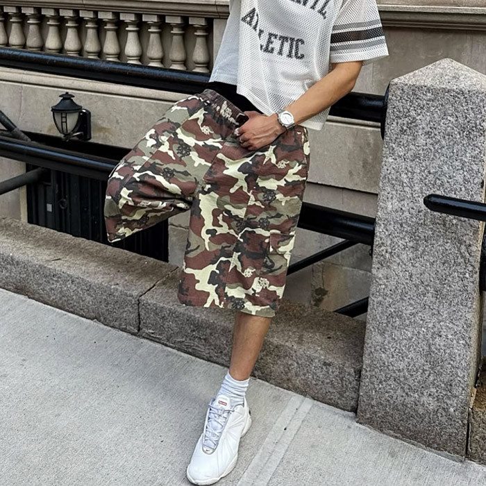 How Should Streetwear Brands Source Custom Y2K Jorts in China? A Practical Guide to Baggy Shorts, Camo Details, and Factory Readiness