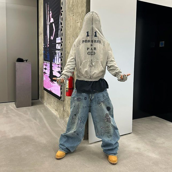 Premium streetwear clothing manufacturer evaluation for established brands