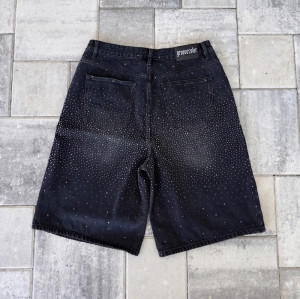 Custom Vintage Shorts Streetwear Manufacturer | Premium Rhinestone & Wash Denim Shorts Manufacturer | Groovecolor