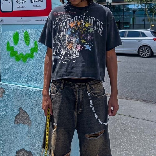 Custom Vintage Streetwear Tee Manufacturer | Oversized Black DTG T-Shirt with Cracked Print | Groovecolor