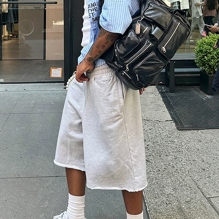 Soft Shorts, Serious Factory Work: How Relaxed Streetwear Shorts Are Built for Premium Menswear