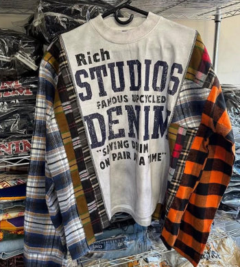 When the Graphic Covers the Whole Tee: How Streetwear Teams Should Judge an All-Over T-Shirt Printing Manufacturer