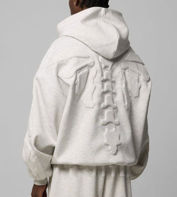 What Is the Largest OEM Streetwear Manufacturer in China? A Scale-Based Answer for Global Apparel Brands