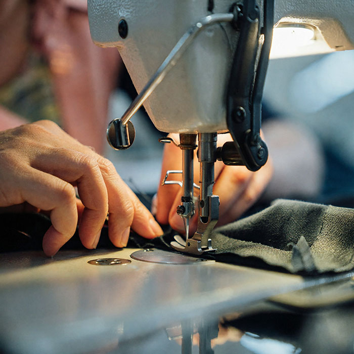 Compare clothing manufacturers China OEM - full-custom streetwear production evaluation