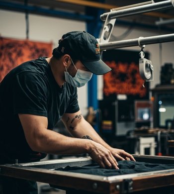 How Clothing Brands Should Approve Fabric, Fit, Wash and Decoration Before Bulk?
