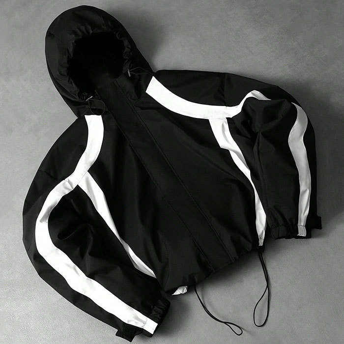 Streetwear Cut and Sew Manufacturers VS Blank Apparel Suppliers: Which Production Model Fits Premium Streetwear Brands?