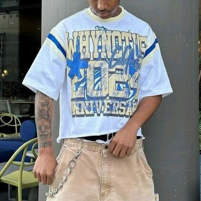 Streetwear graphic placement plan compared with ordinary garment printing approval