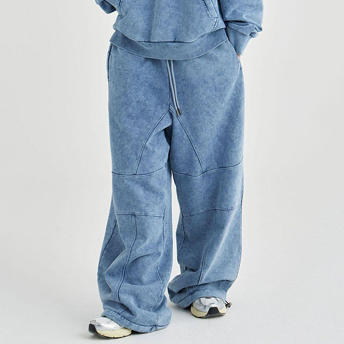 China-based bulk sweatpants manufacturing review for streetwear brands
