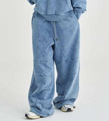Why Bulk Sweatpants Fail After the Sample—and How Streetwear Brands Should Choose the Right Manufacturer