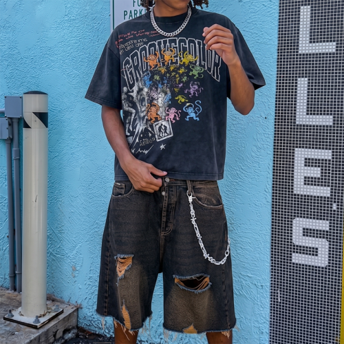 Custom Vintage Streetwear Tee Manufacturer | Oversized Black DTG T-Shirt with Cracked Print | Groovecolor