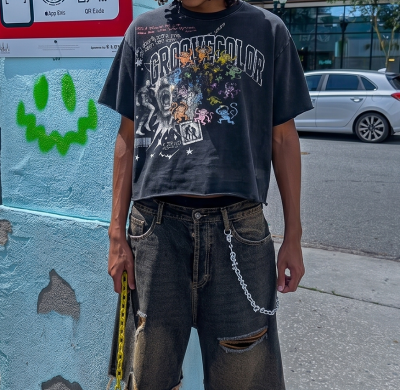 Custom Vintage Streetwear Tee Manufacturer | Oversized Black DTG T-Shirt with Cracked Print | Groovecolor